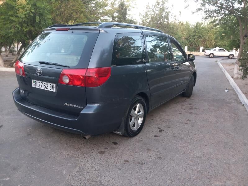 Toyota Sienna 2009 - 200 000 TMT - Türkmenbaşy - img 10
