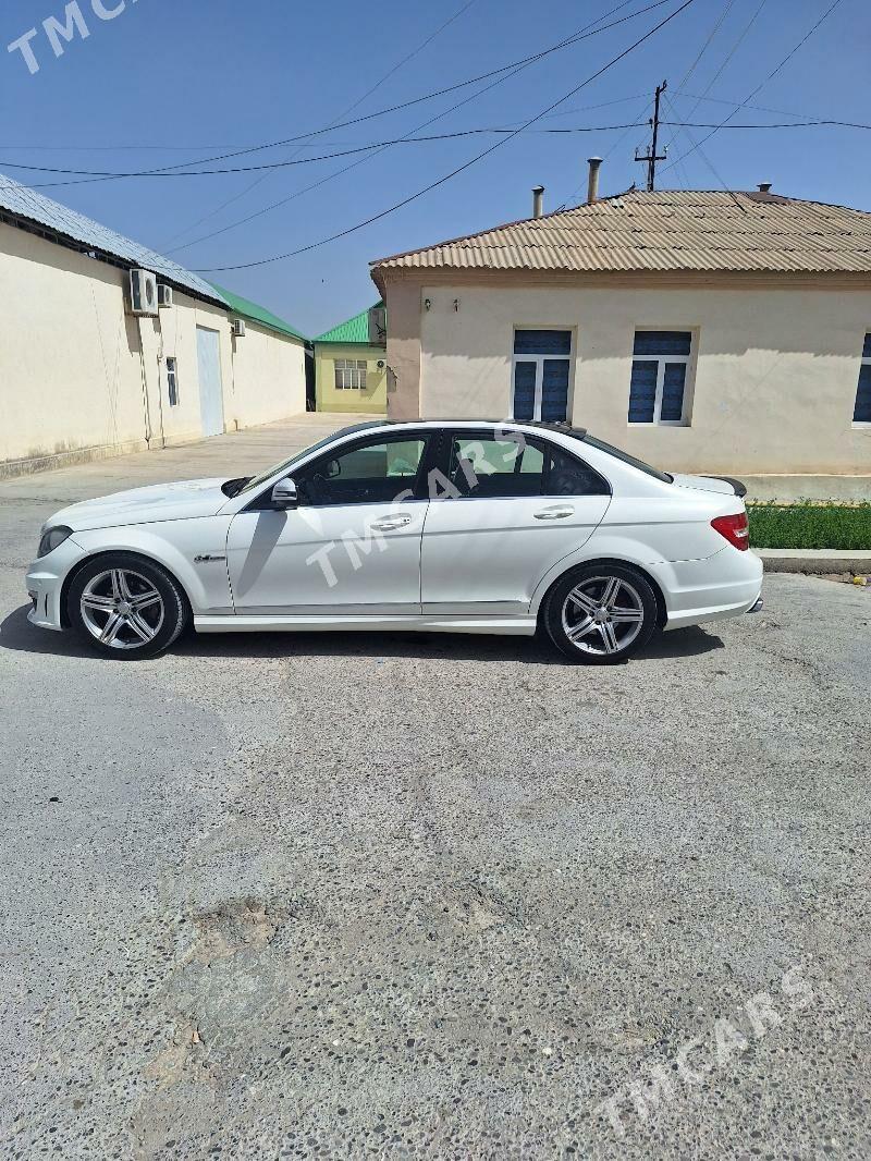 Mercedes-Benz 300-Class 2010 - 170 000 TMT - Änew - img 5