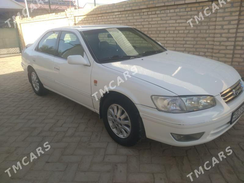 Toyota Camry 2001 - 148 000 TMT - Байрамали - img 5