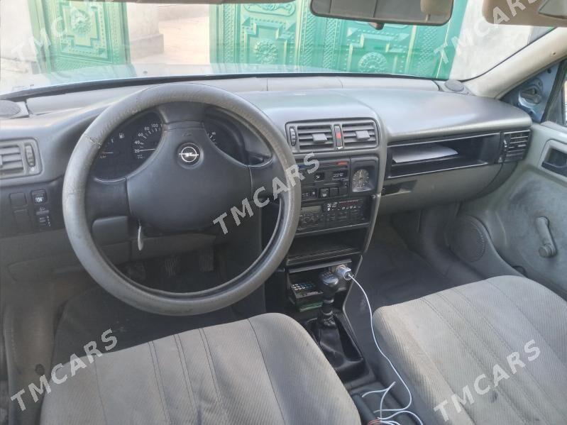 Opel Vectra 1990 - 28 000 TMT - Akdepe - img 4