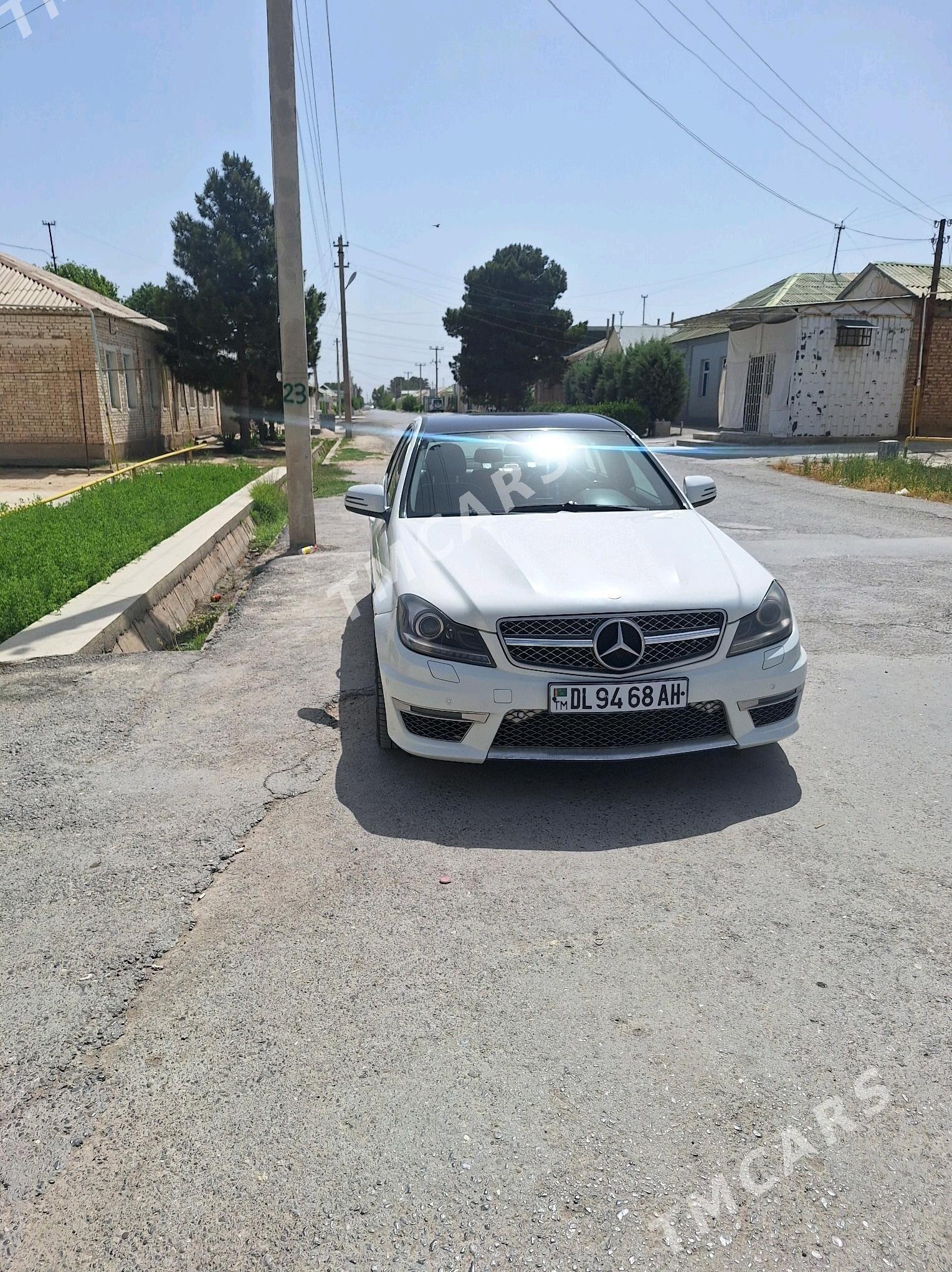 Mercedes-Benz 300-Class 2010 - 170 000 TMT - Änew - img 9
