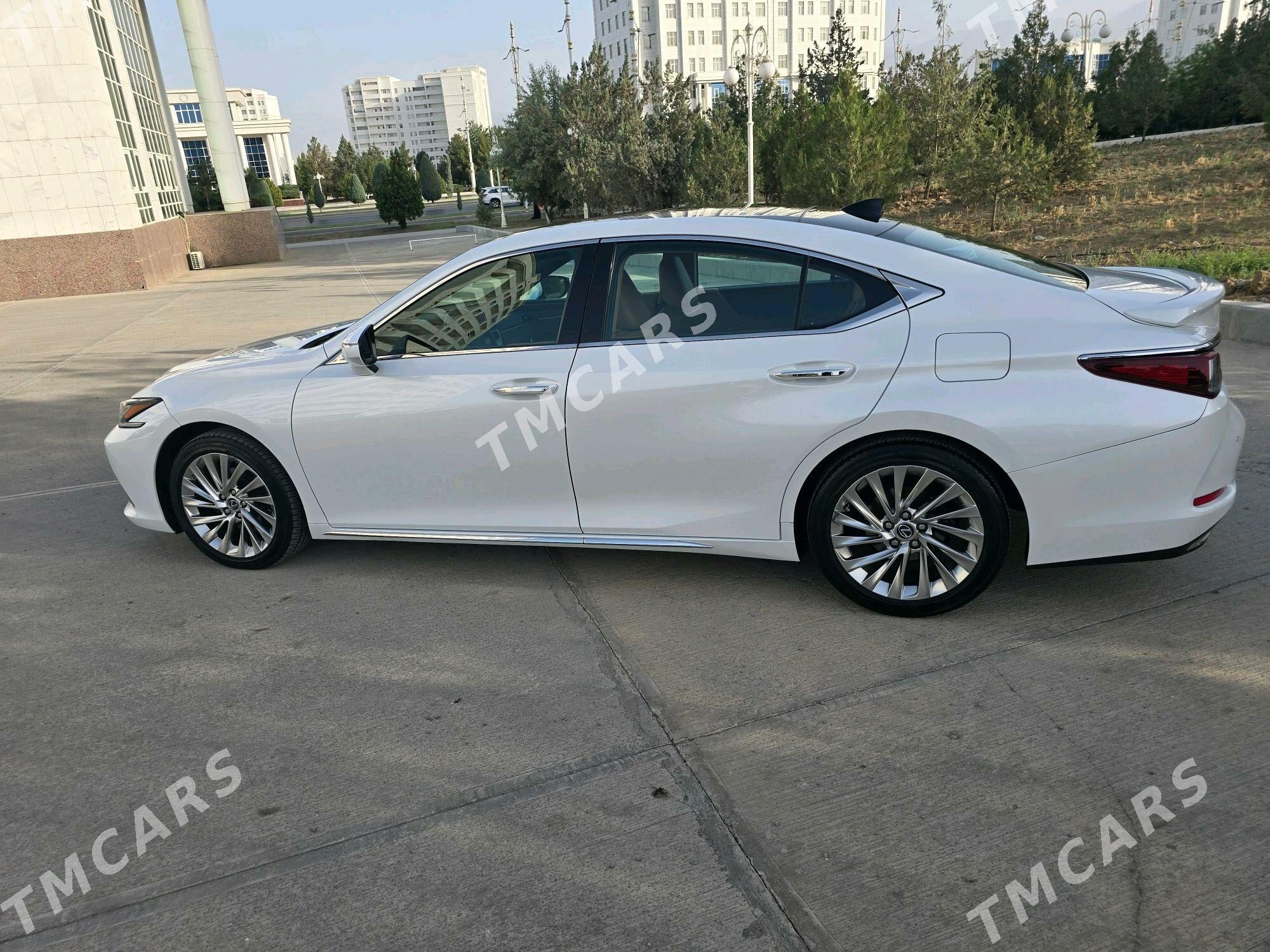 Lexus ES 350 2023 - 820 000 TMT - Podwoýski köç. (Bitarap Türkmenistan şaýoly) - img 5