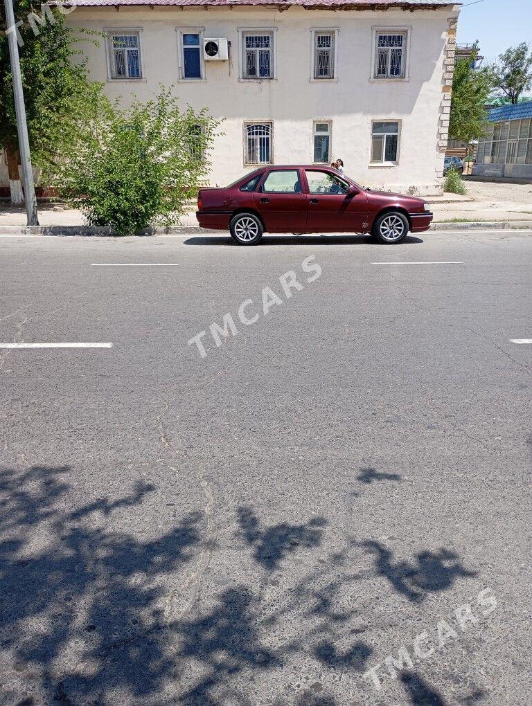 Opel Vectra 1992 - 30 000 TMT - Farap - img 3