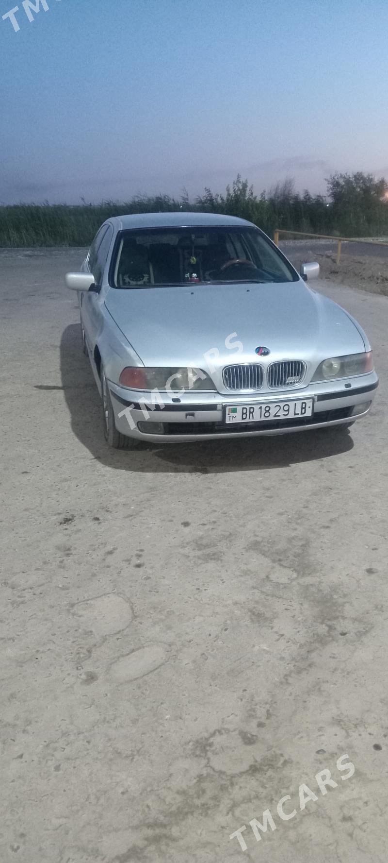 BMW 528 1998 - 75 000 TMT - Чарджоу - img 1