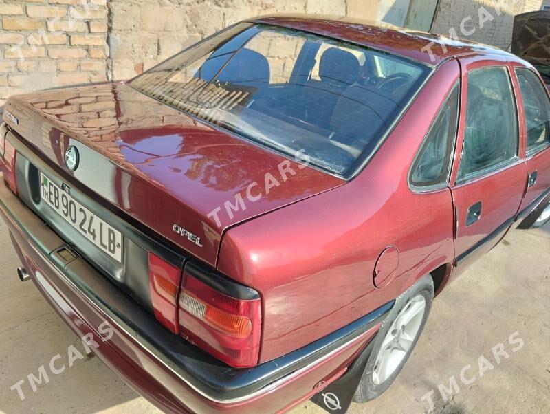 Opel Vectra 1995 - 40 000 TMT - Фарап - img 8