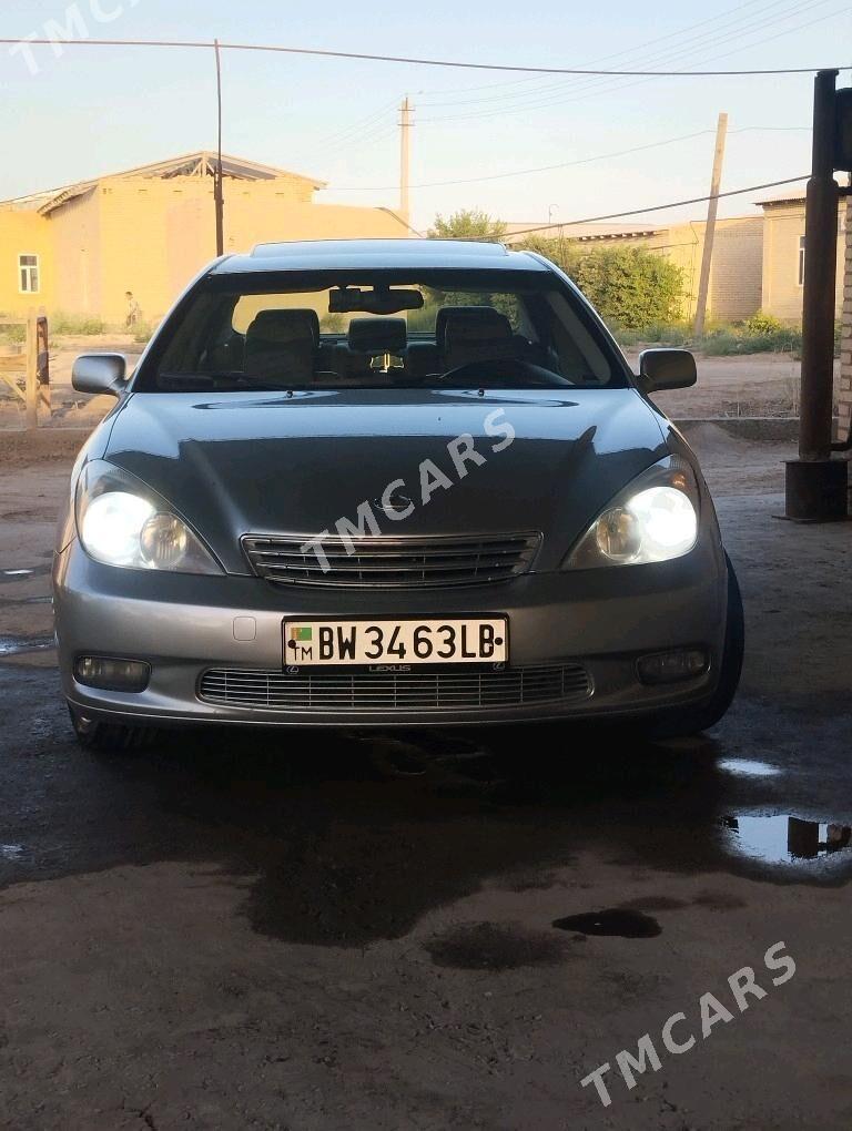 Lexus ES 300 2003 - 188 000 TMT - Dänew - img 2