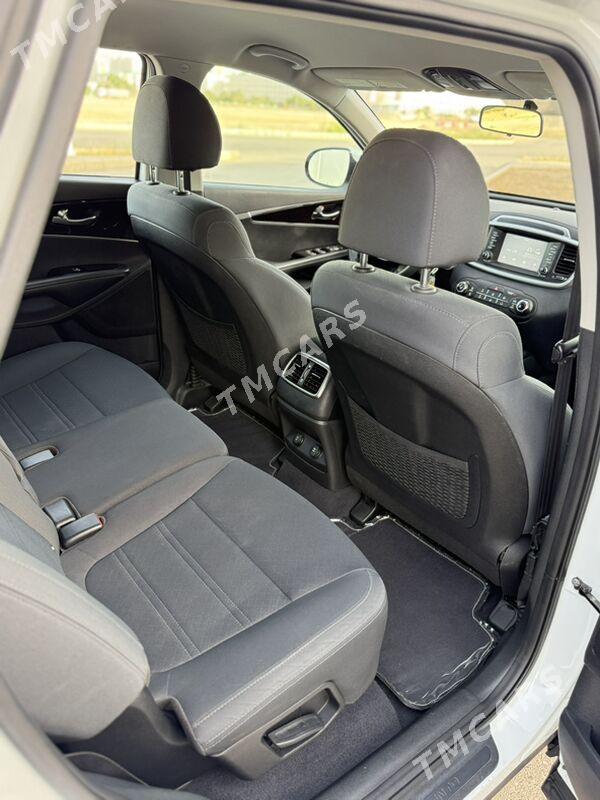 Kia Sorento 2020 - 315 000 TMT - Ашхабад - img 4