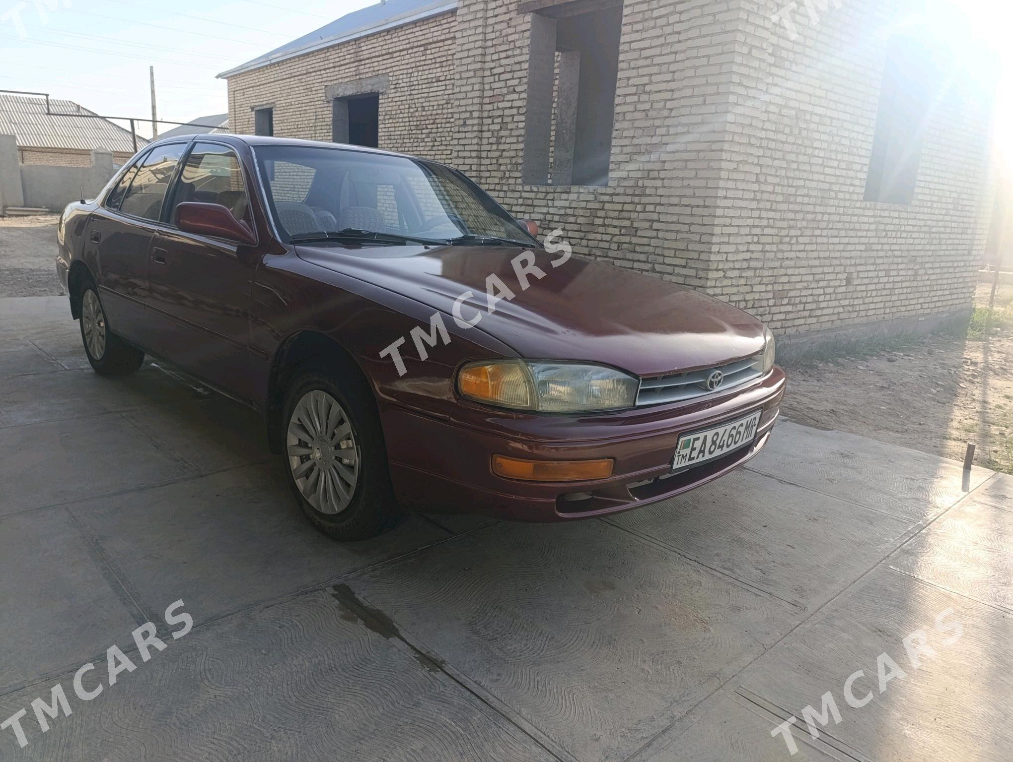 Toyota Camry 1994 - 84 000 TMT - Векильбазар - img 2