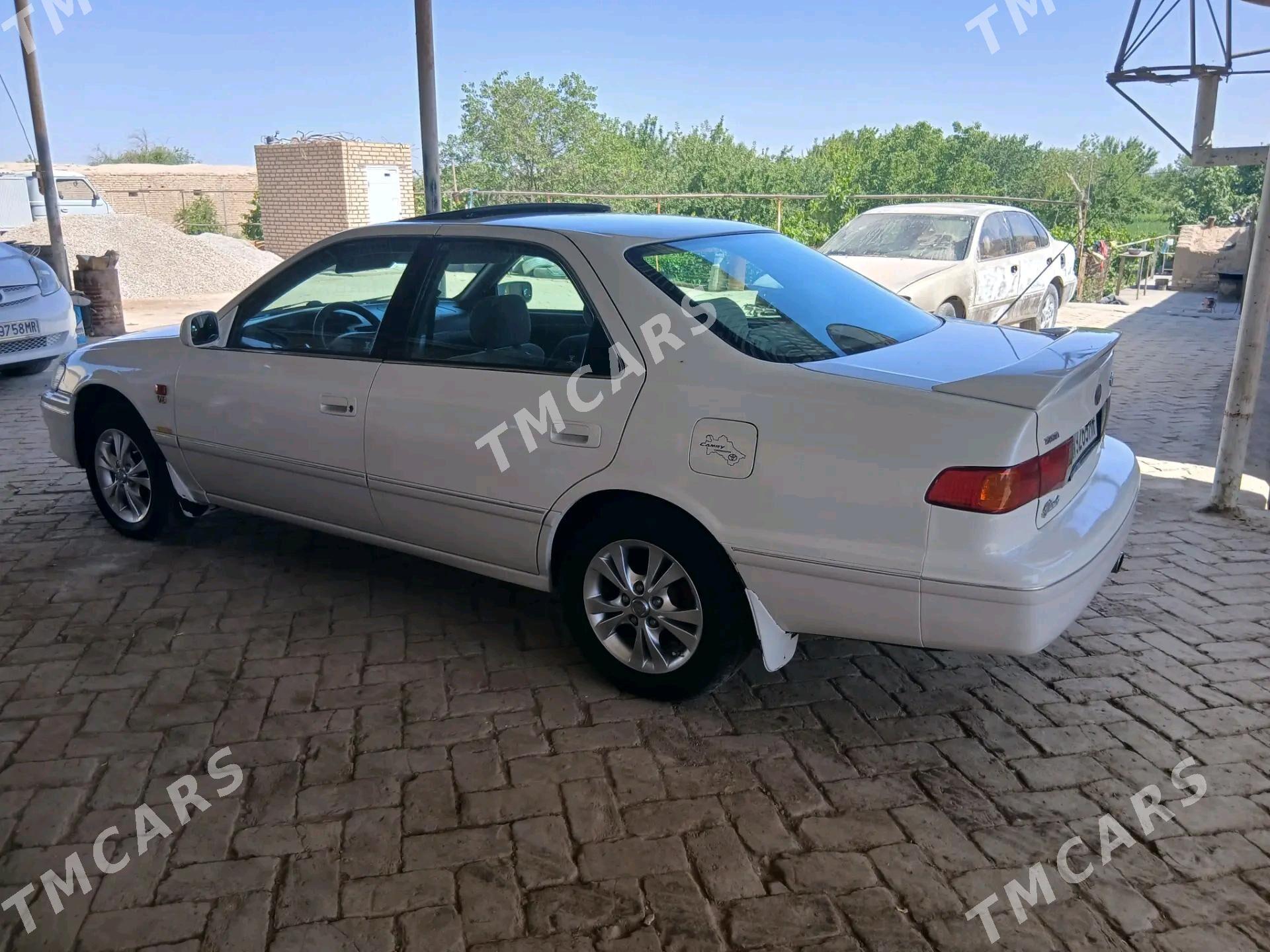 Toyota Camry 2000 - 135 000 TMT - Туркменгала - img 3