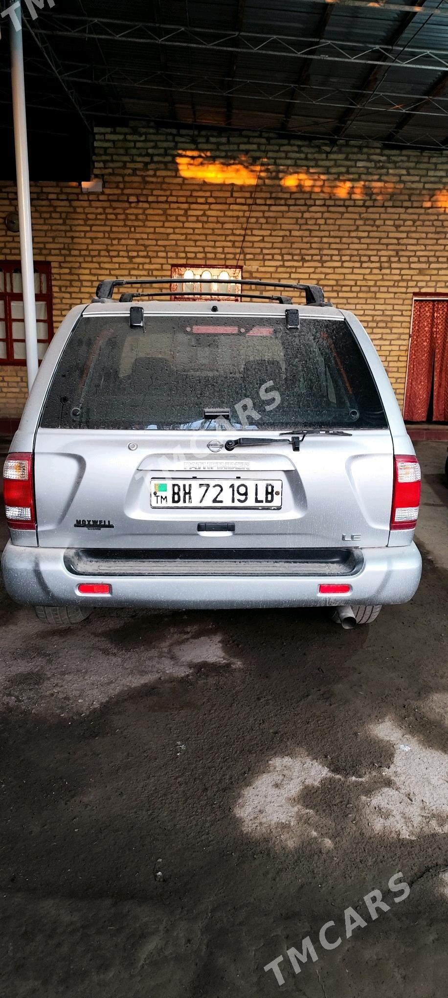 Nissan Pathfinder 2002 - 90 000 TMT - Türkmenabat - img 3