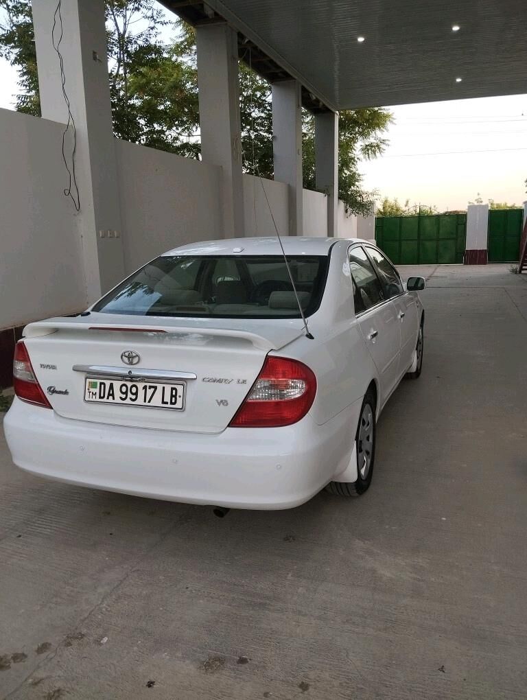 Toyota Camry 2003 - 139 000 TMT - Halaç - img 9