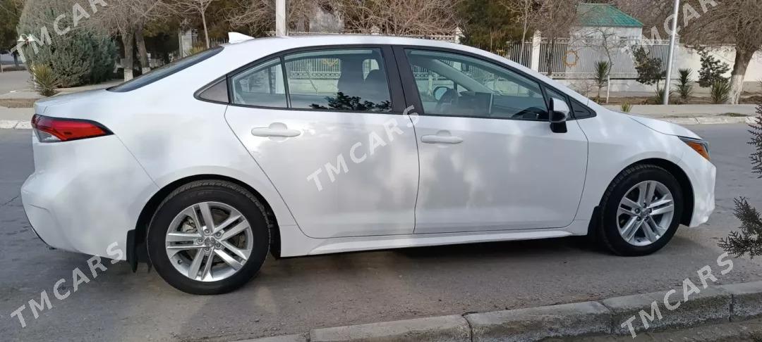 Toyota Corolla 2019 - 235 000 TMT - Balkanabat - img 3
