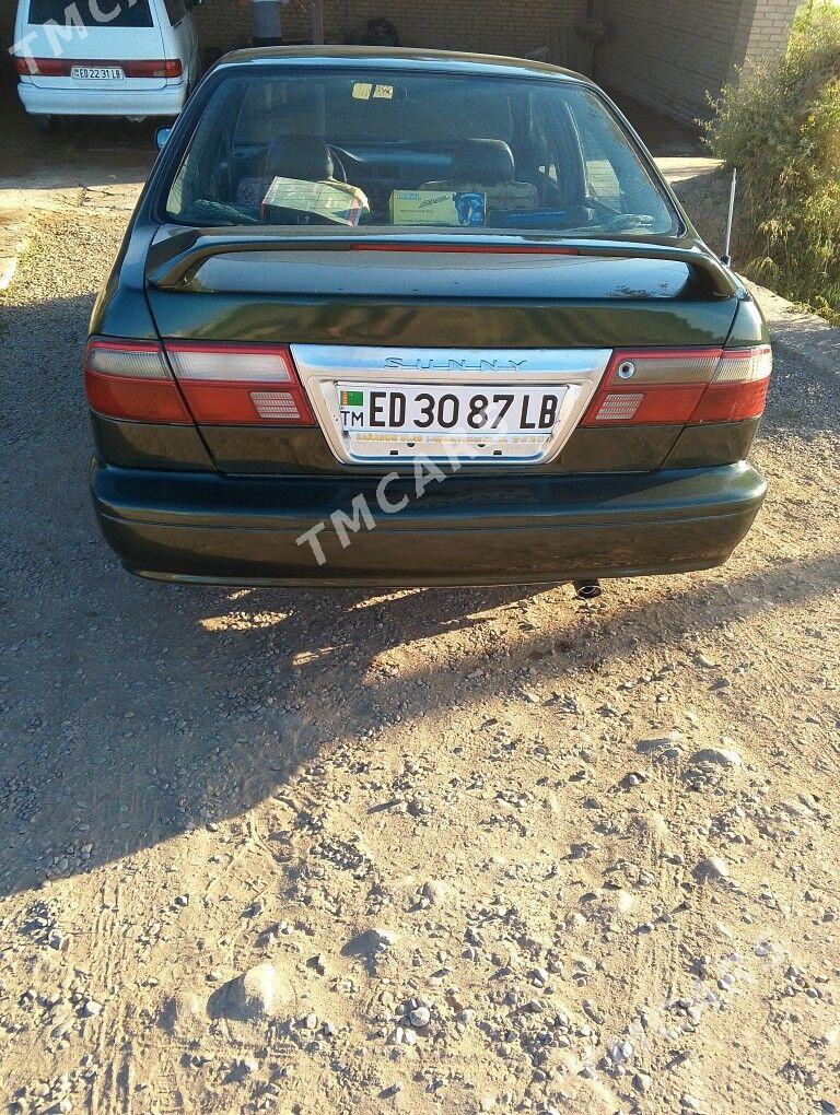 Nissan Sunny 1999 - 35 000 TMT - Халач - img 5