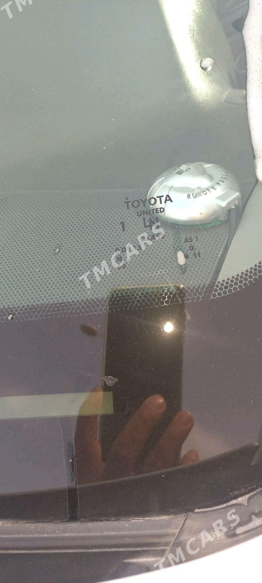 Toyota Camry 2010 - 190 000 TMT - Теджен - img 8
