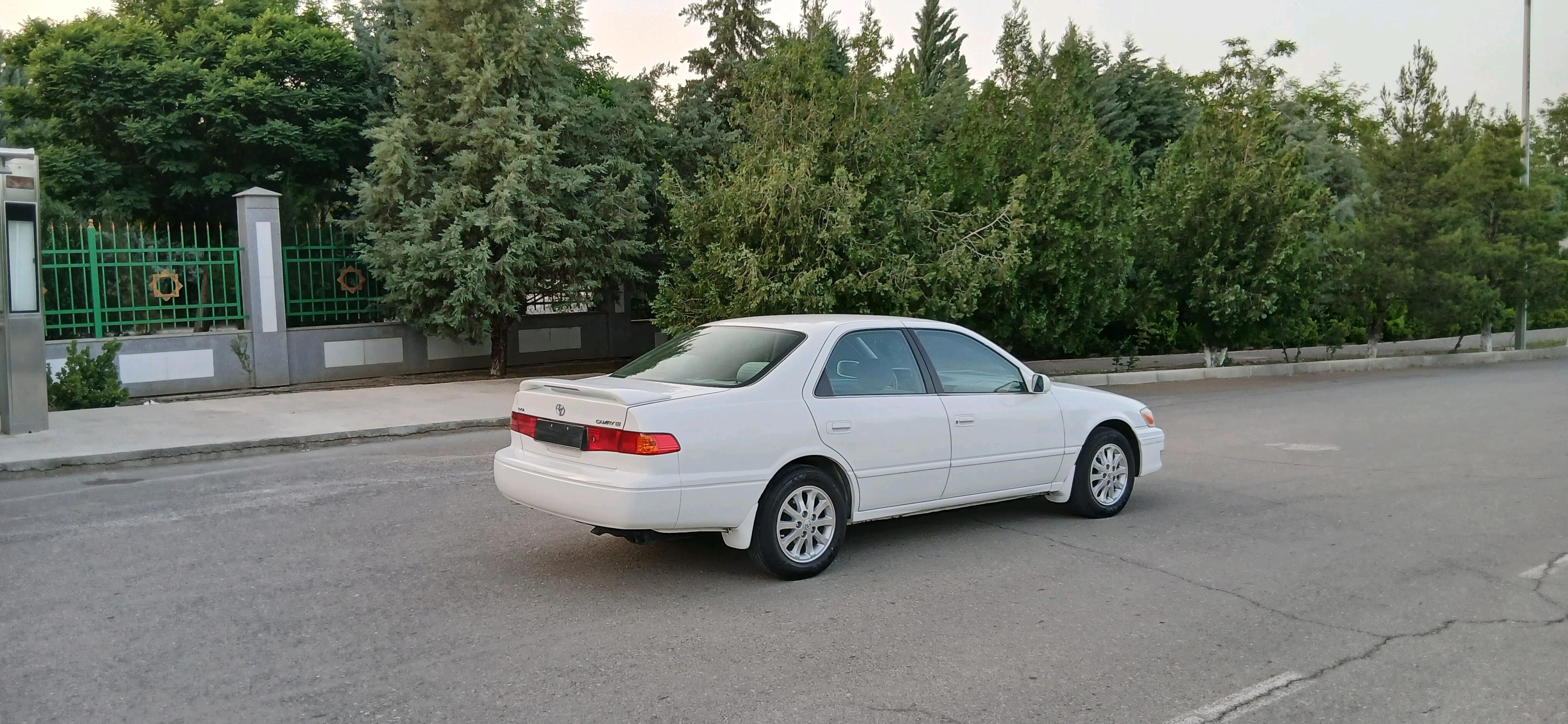 Toyota Camry 1998 - 135 000 TMT - Бахарден - img 4