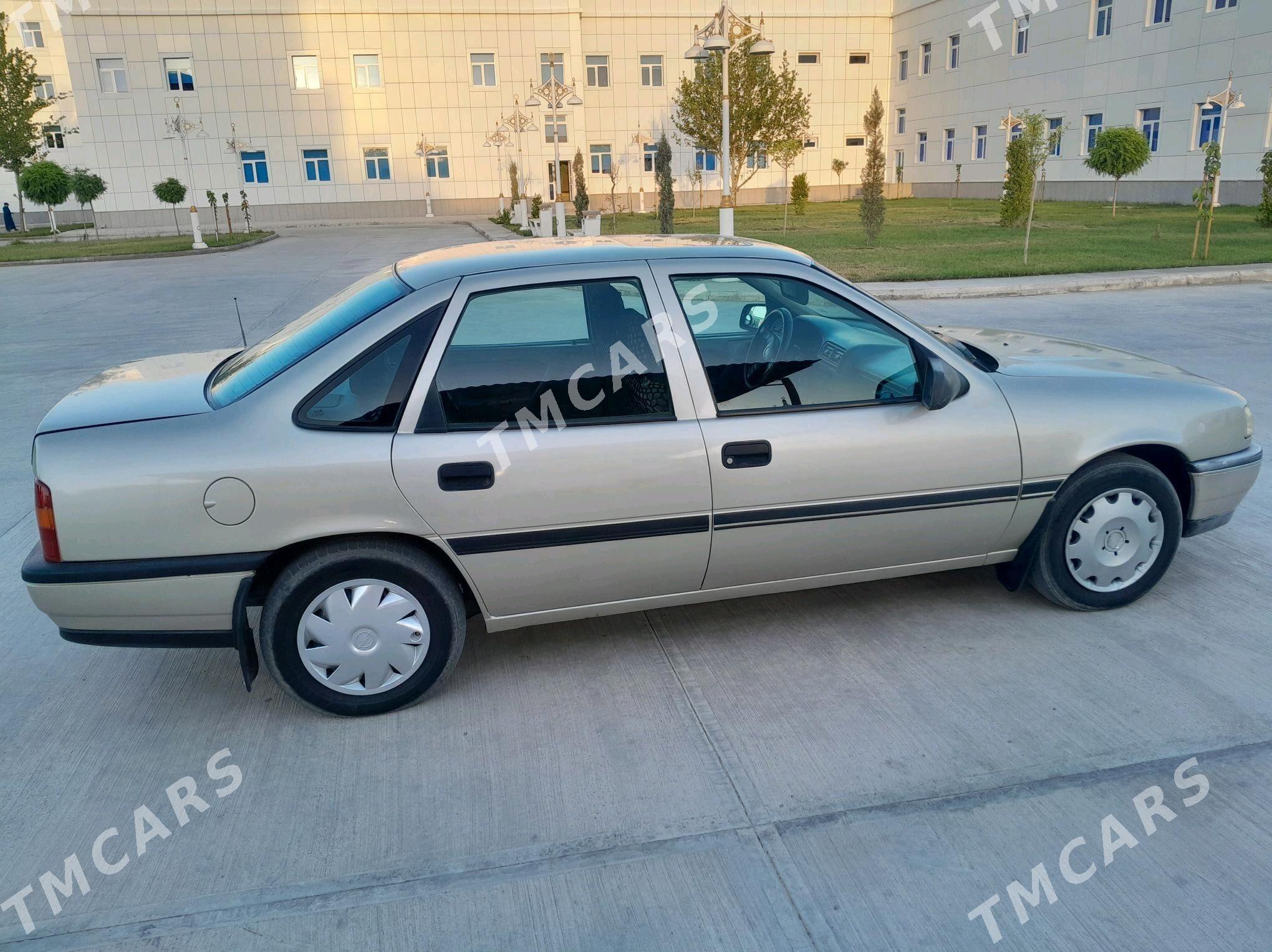 Opel Vectra 1992 - 38 000 TMT - Mary - img 7