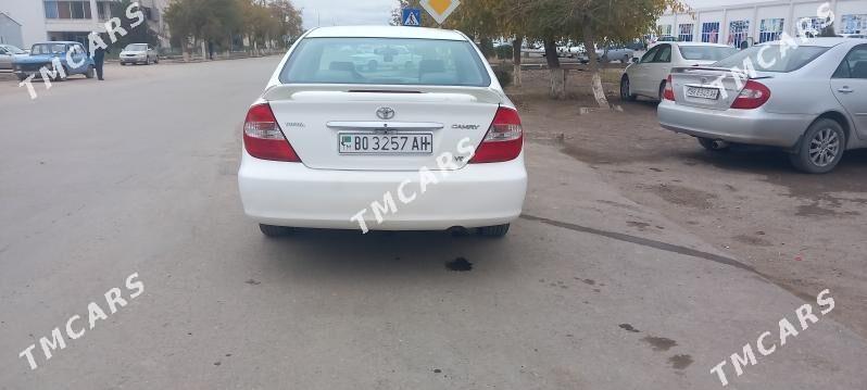 Toyota Camry 2002 - 135 000 TMT - Теджен - img 3
