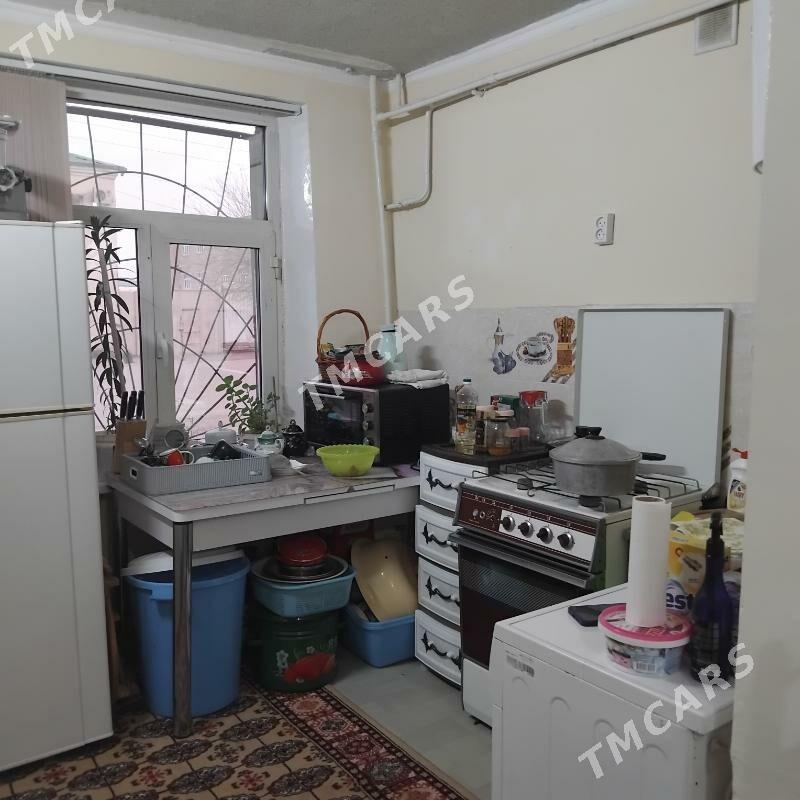 Бай базар 2этаж дом 1эт 1ком - Дашогуз - img 4