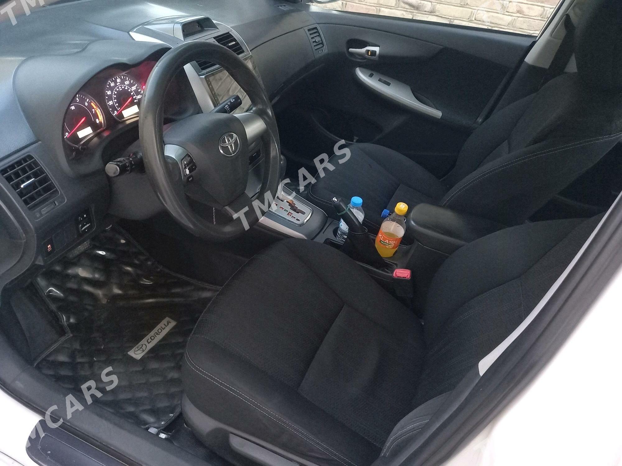 Toyota Corolla 2013 - 150 000 TMT - Байрамали - img 5