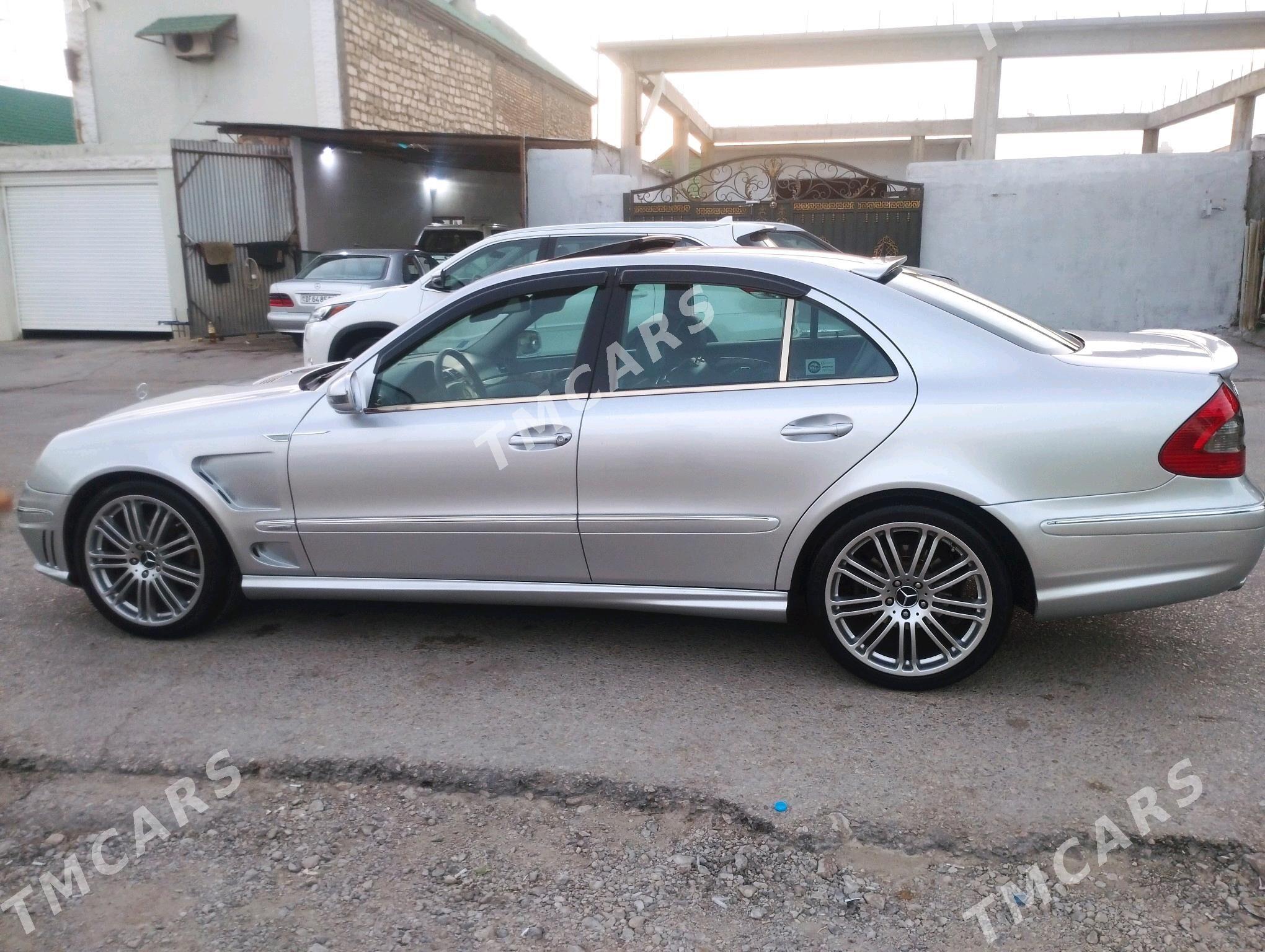 Mercedes-Benz E320 2003 - 158 000 TMT - Балканабат - img 9