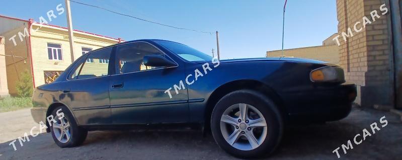 Toyota Camry 1996 - 90 000 TMT - Дянев - img 1