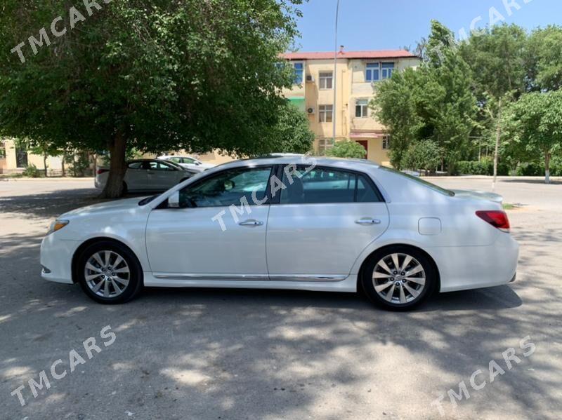 Toyota Avalon 2011 - 305 000 TMT - Aşgabat - img 2