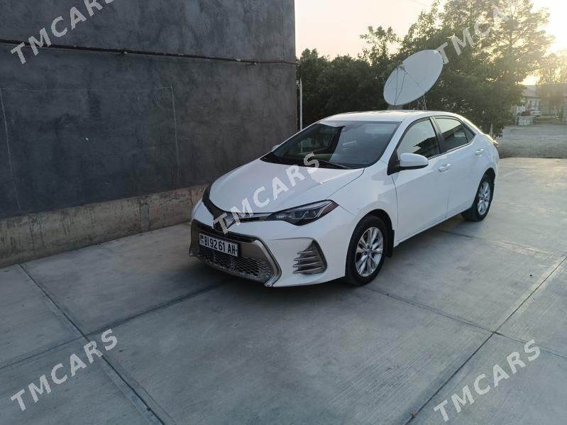 Toyota Corolla 2018 - 200 000 TMT - Gökdepe - img 2