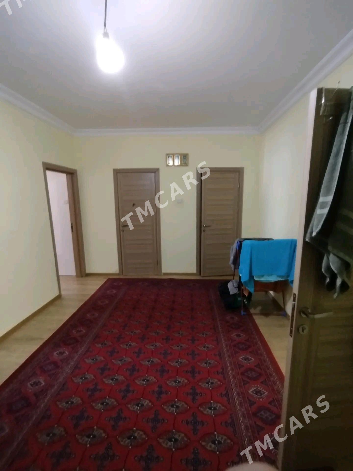 jay eyesinden jemagat - Büzmeýin - img 2