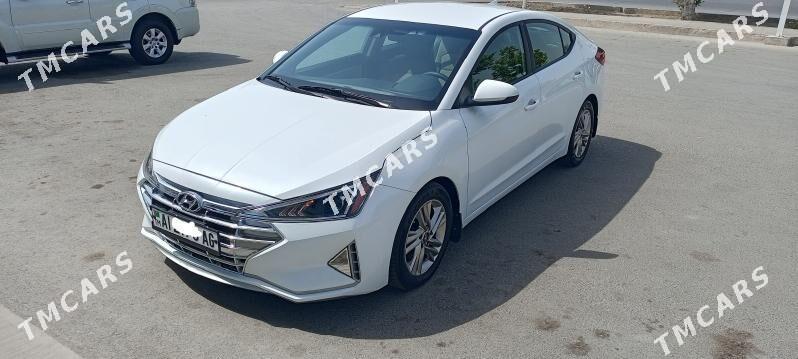 Hyundai Elantra 2019 - 223 000 TMT - Büzmeýin - img 4