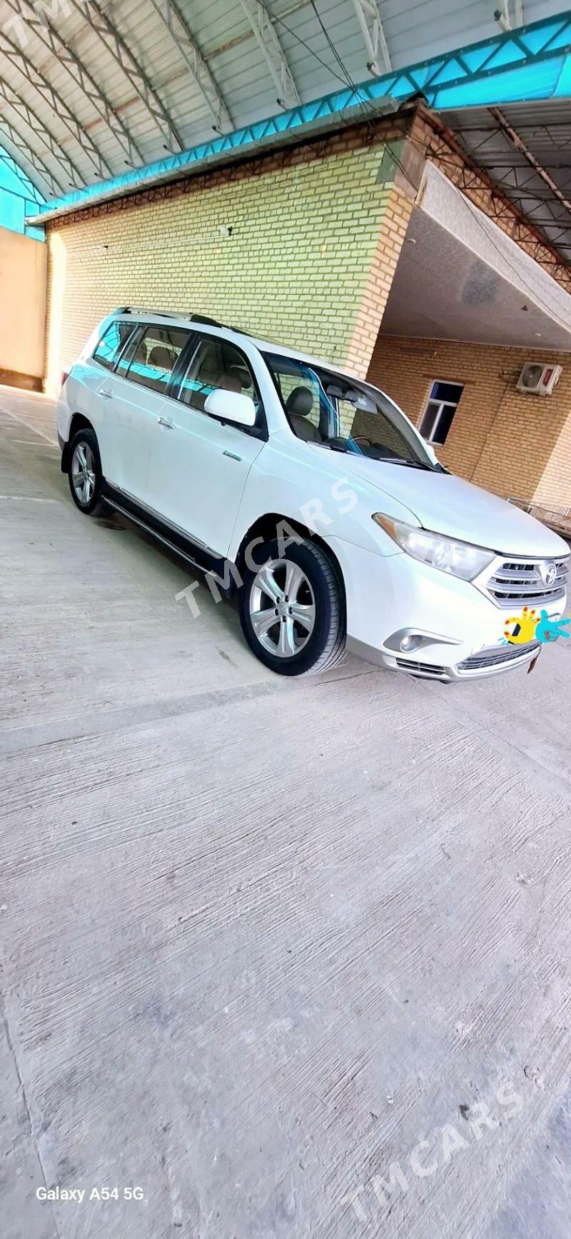 Toyota Highlander 2011 - 280 000 TMT - Халач - img 2