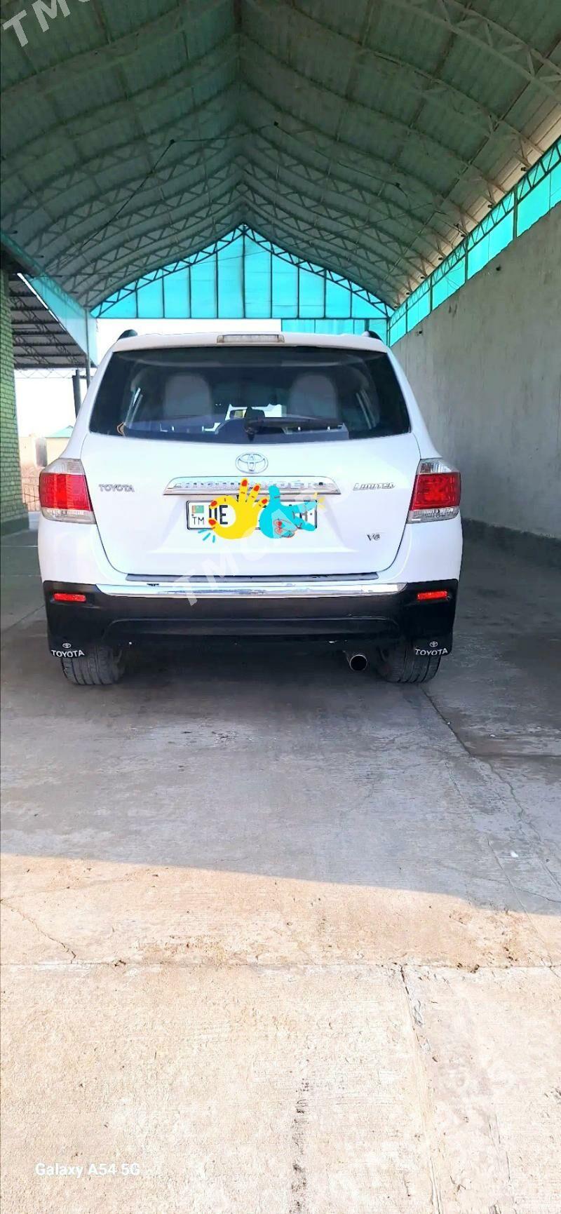 Toyota Highlander 2011 - 280 000 TMT - Халач - img 4