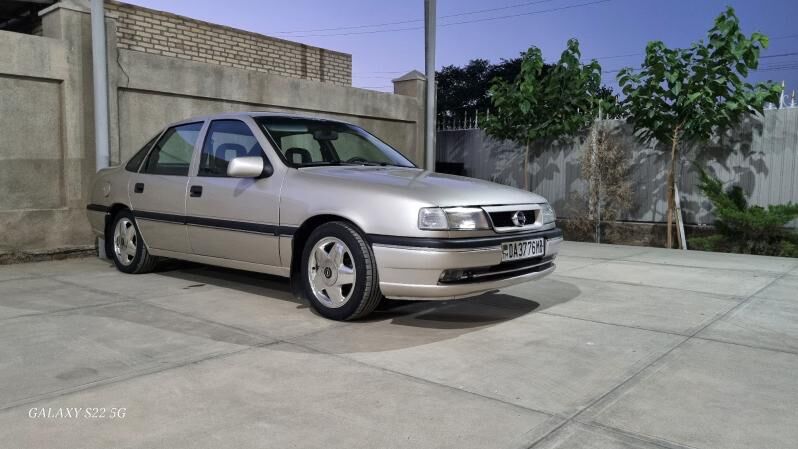 Opel Vectra 1993 - 67 000 TMT - Mary - img 9
