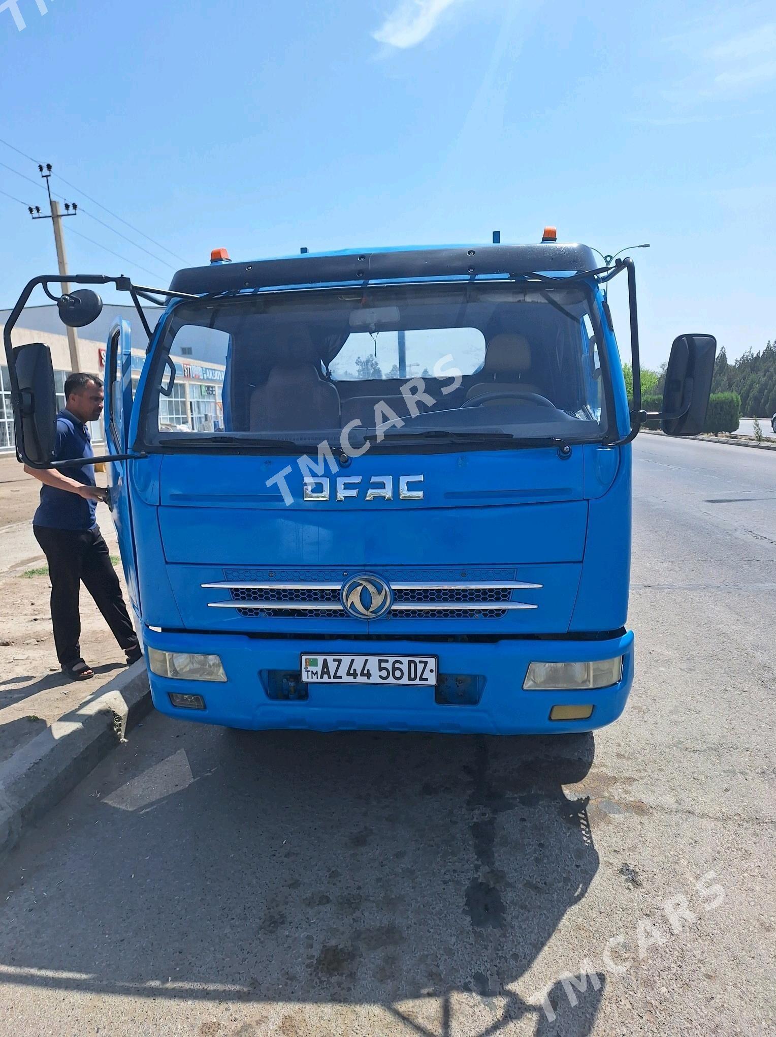 Dongfeng Captain 2011 - 180 000 TMT - Дашогуз - img 2