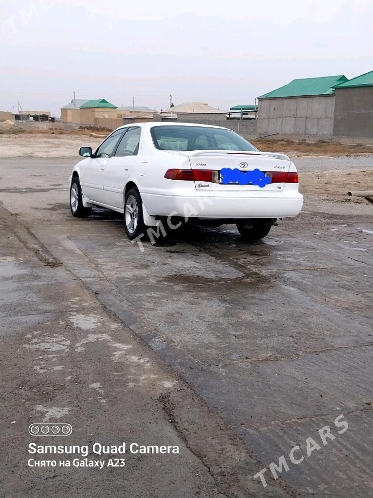 Toyota Camry 1999 - 130 000 TMT - Кака - img 2