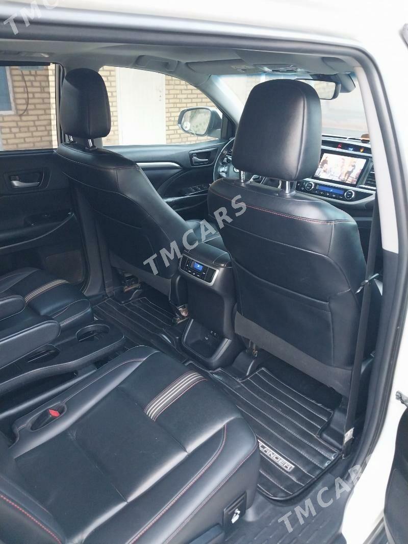 Toyota Highlander 2019 - 410 000 TMT - Tejen - img 5