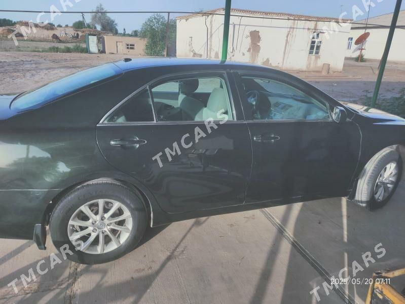 Toyota Camry 2010 - 156 000 TMT - Köneürgenç - img 4