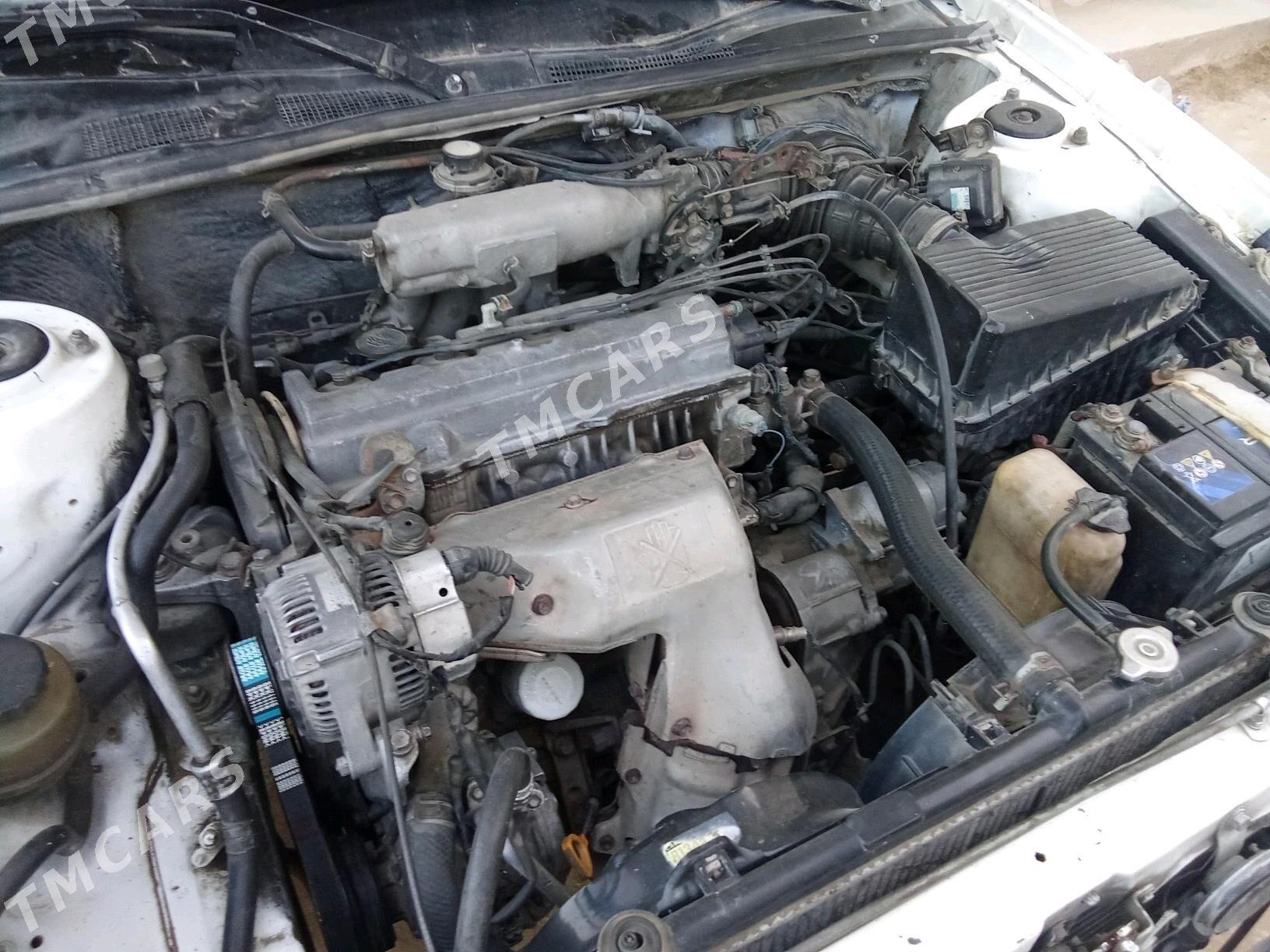 Toyota Camry 1995 - 60 000 TMT - Туркменбаши - img 5