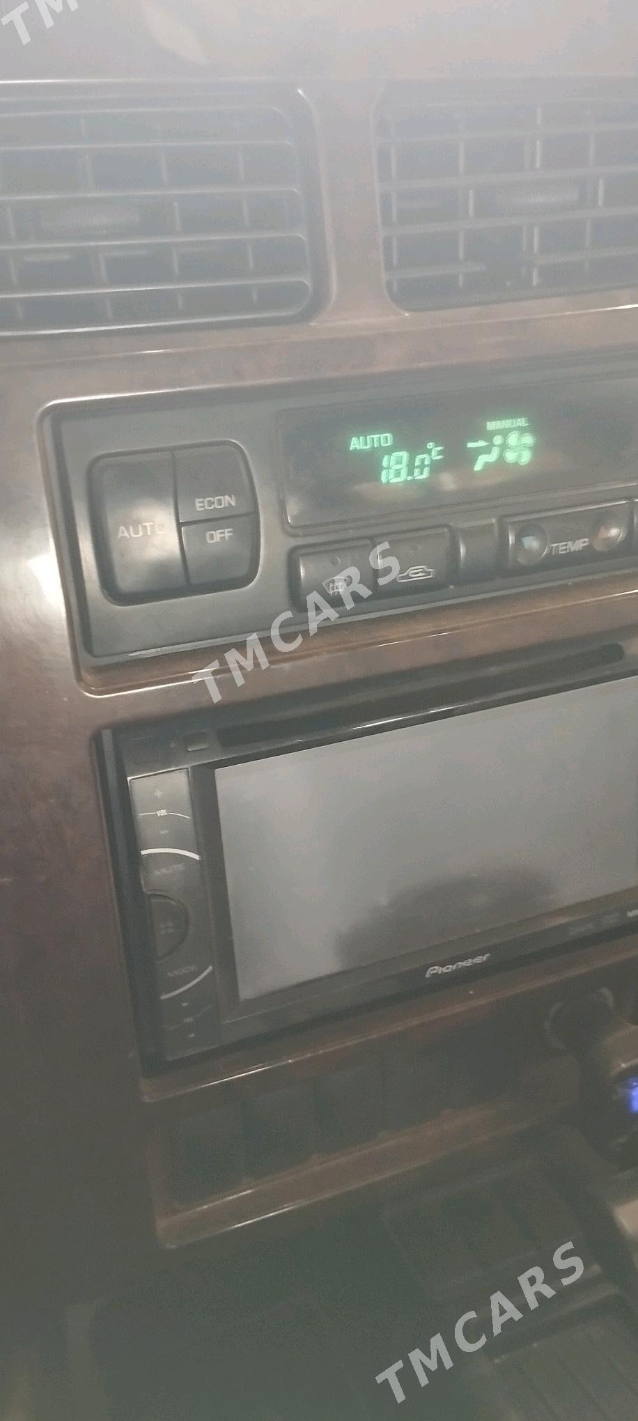 Nissan Pathfinder 2000 - 79 000 TMT - Tejen - img 7