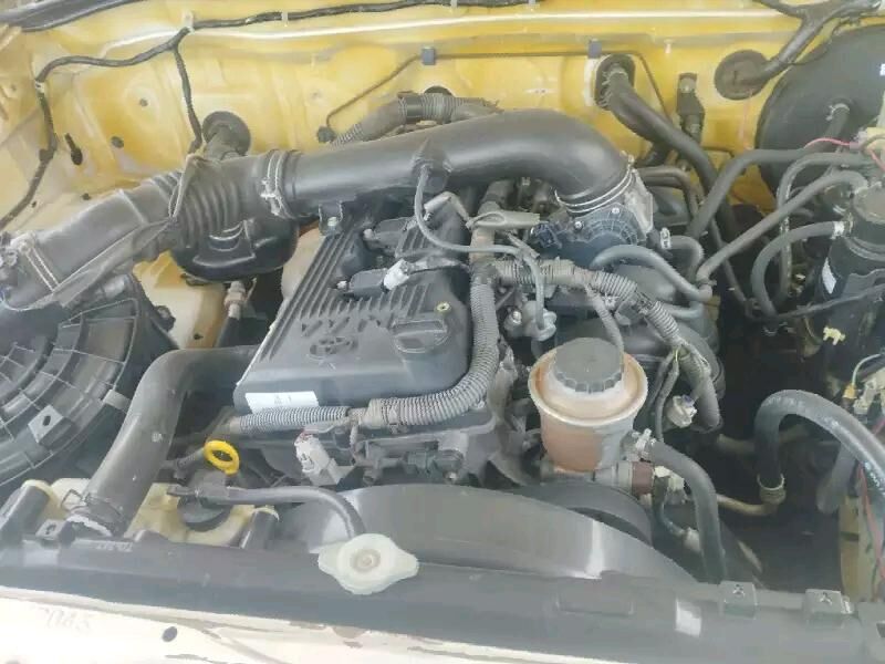 Toyota Hilux 2006 - 180 000 TMT - Türkmenbaşy - img 3