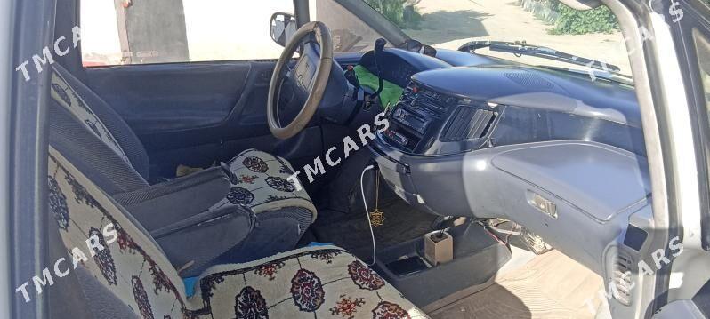 Toyota Previa 1992 - 86 000 TMT - Байрамали - img 6