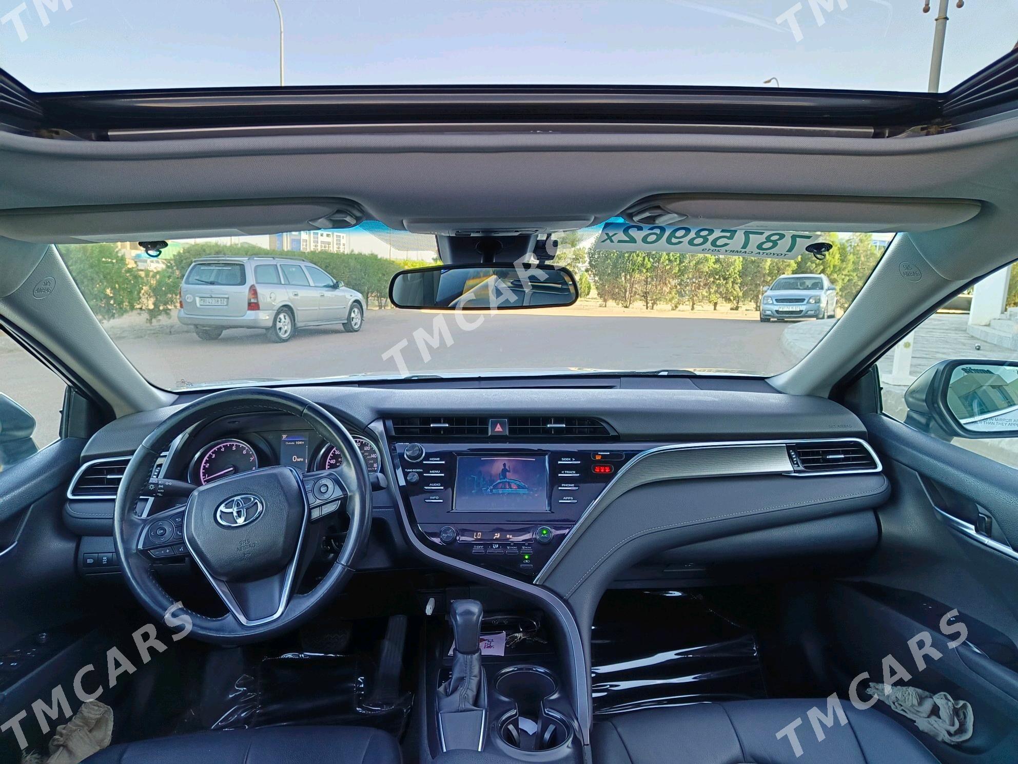 Toyota Camry 2019 - 290 000 TMT - Дашогуз - img 5