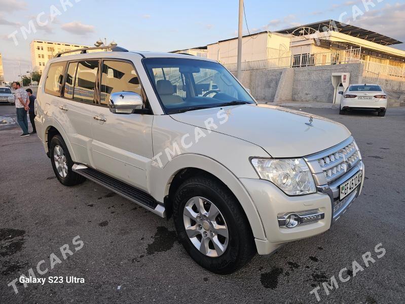 Mitsubishi Pajero 2015 - 290 000 TMT - 11 мкр - img 3