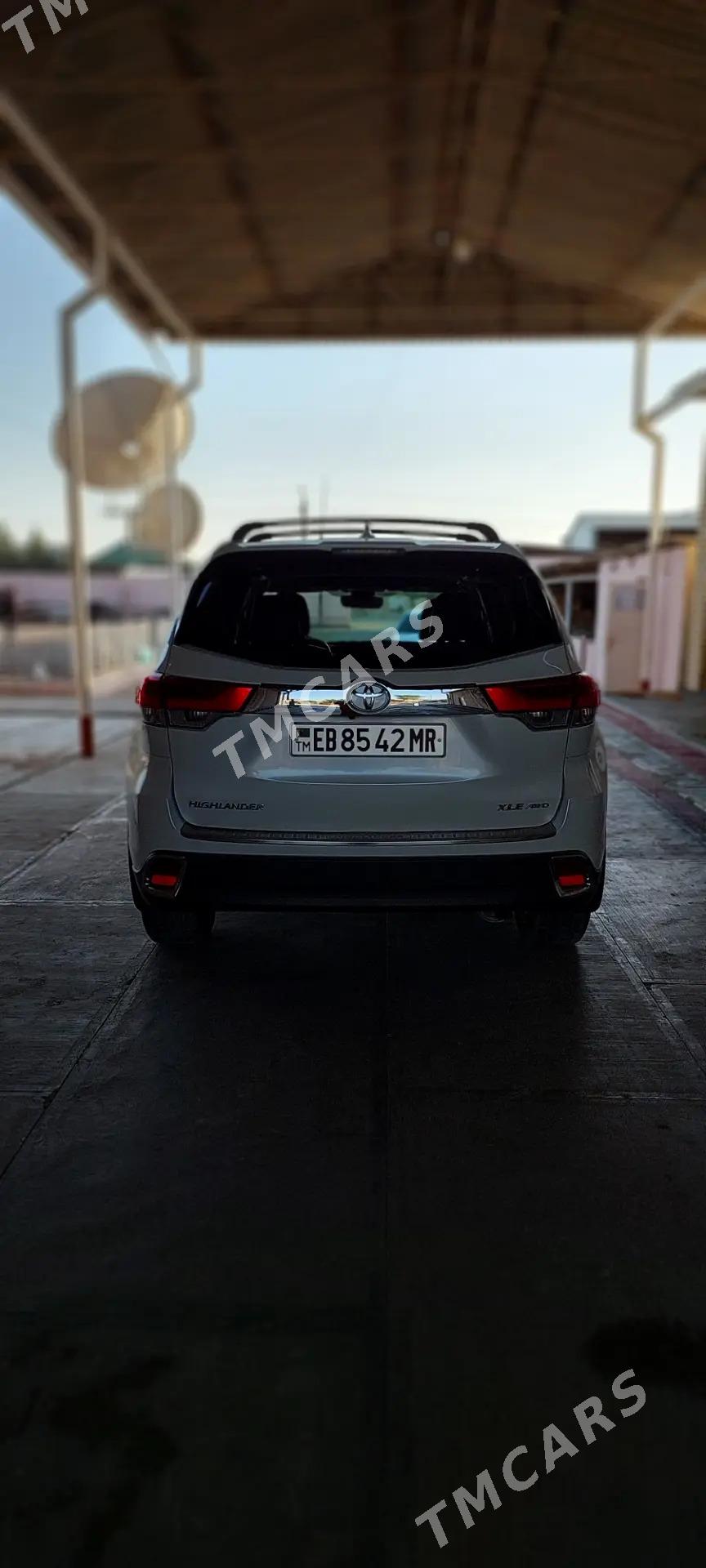 Toyota Highlander 2019 - 480 000 TMT - Сакарчага - img 6