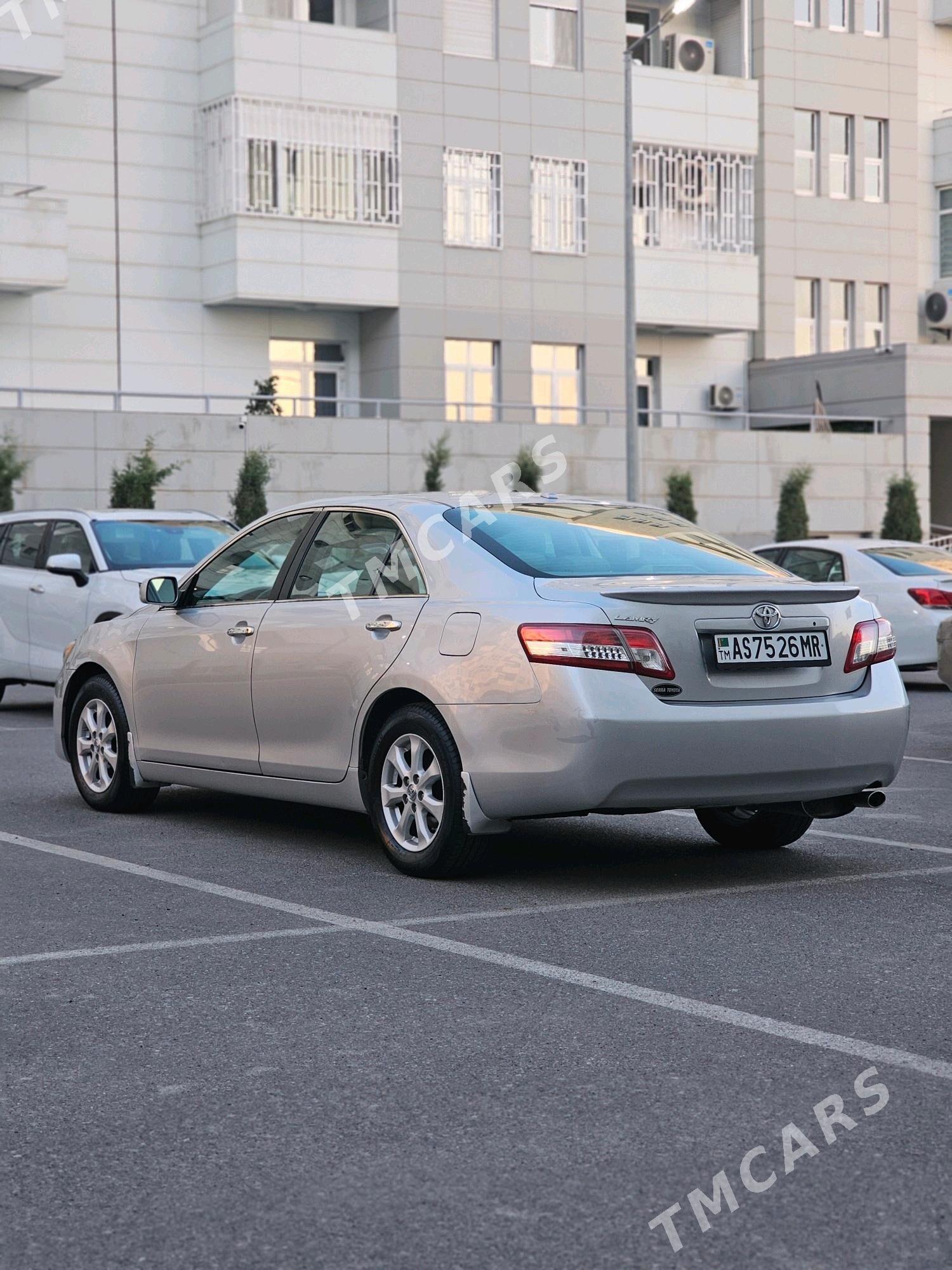 Toyota Camry 2010 - 195 000 TMT - Мары - img 4