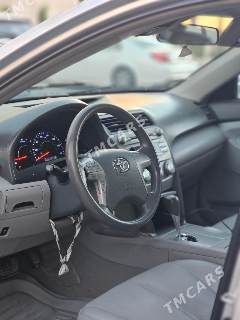 Toyota Camry 2010 - 195 000 TMT - Мары - img 9