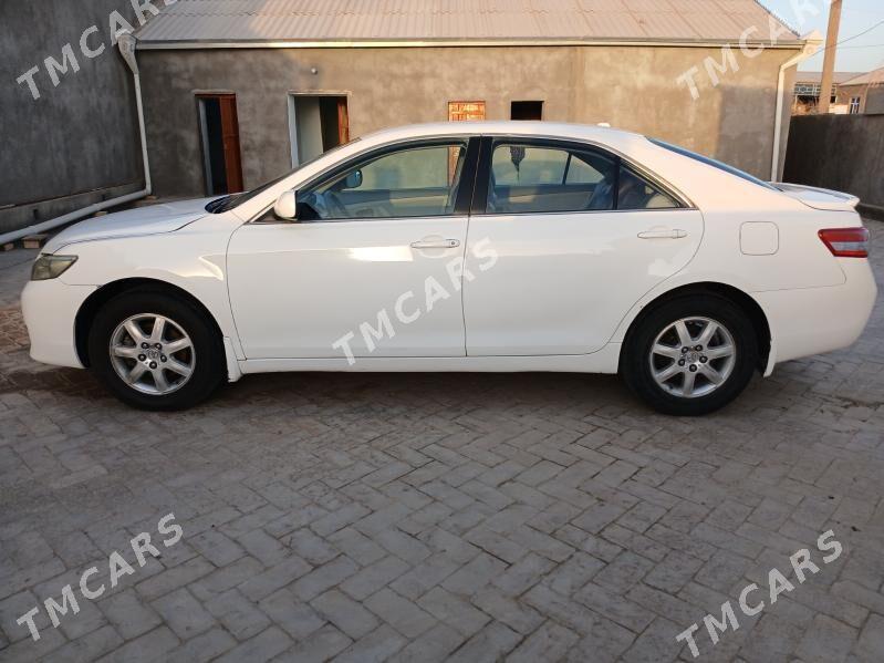 Toyota Camry 2009 - 135 000 TMT - Байрамали - img 2