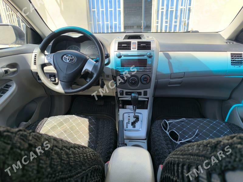 Toyota Corolla 2012 - 160 000 TMT - Туркменабат - img 2