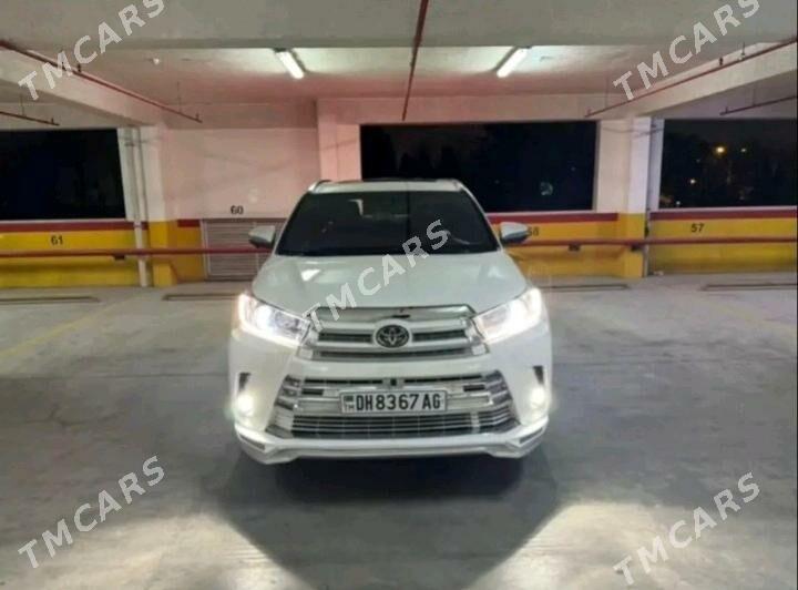 Toyota Highlander 2018 - 600 000 TMT - Дашогуз - img 2
