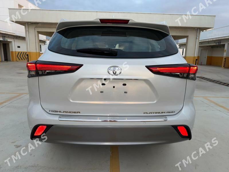 Toyota Highlander 2022 - 745 000 TMT - Ашхабад - img 8