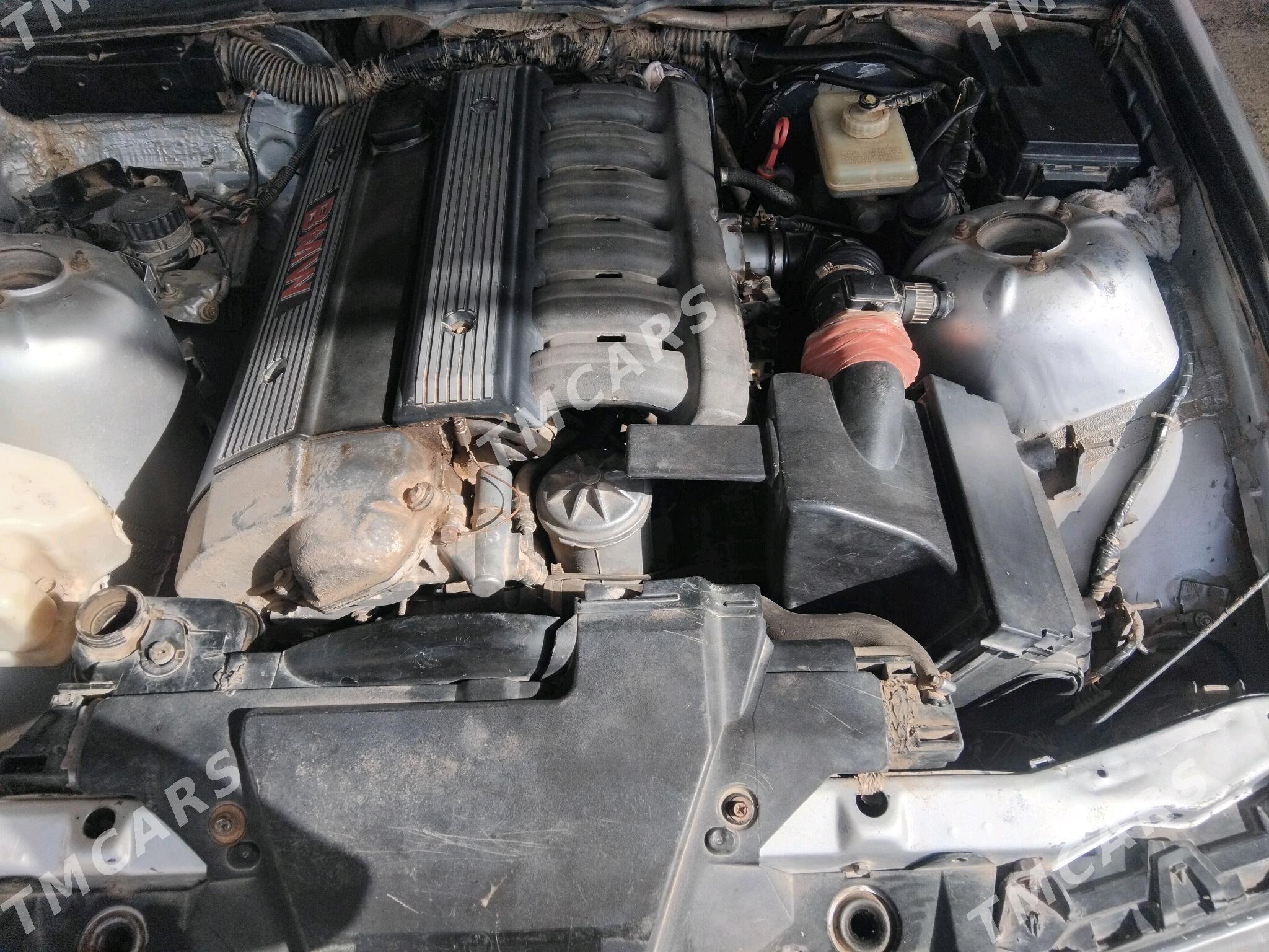 BMW 325 1991 - 25 000 TMT - Sarahs - img 5